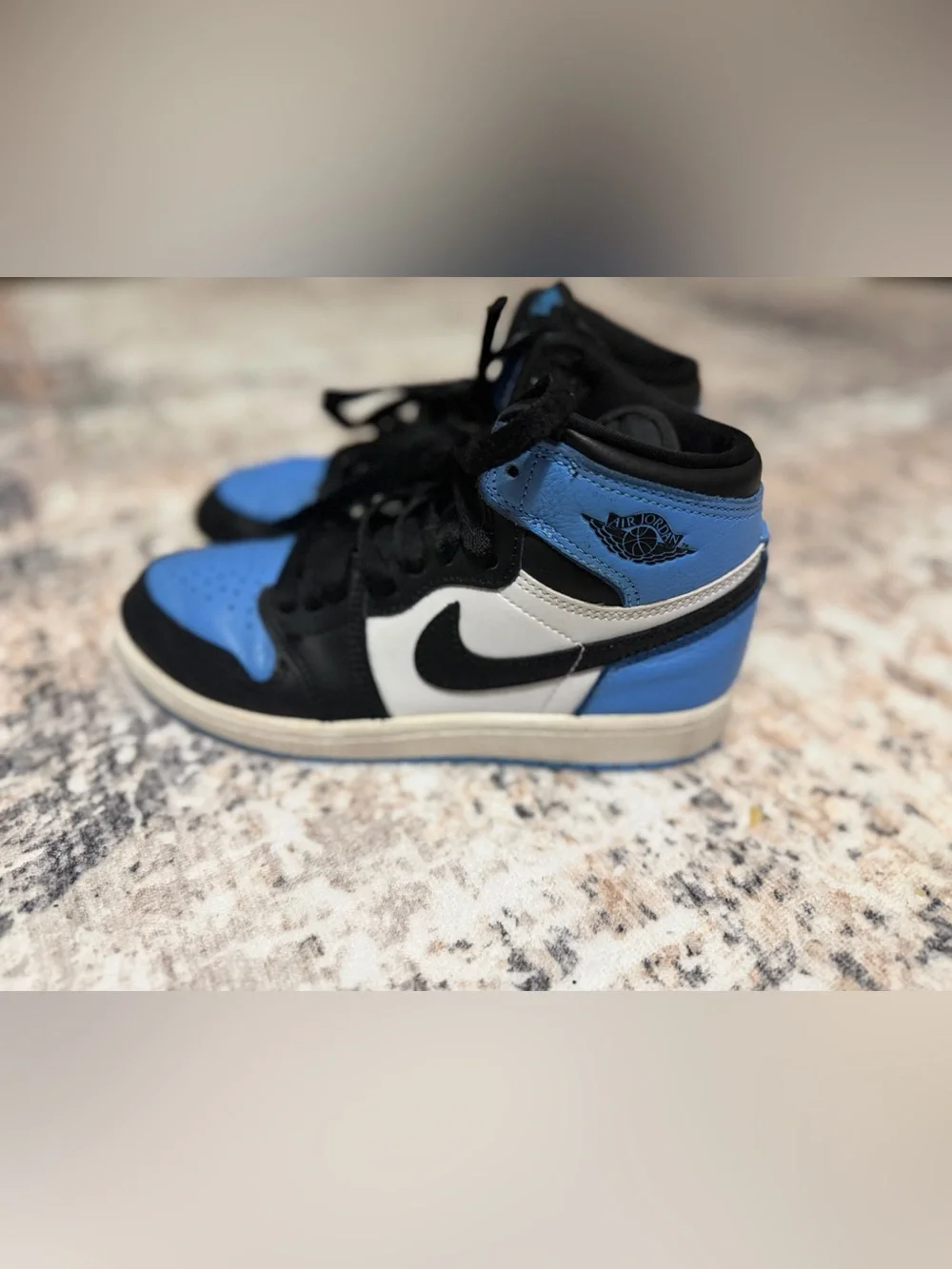 Boys Jordan Retro 1